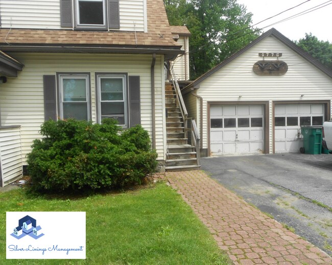 Building Photo - 94 Hurd St