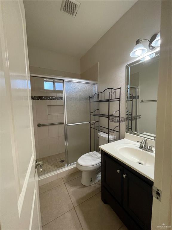 Building Photo - 24 N Flag St