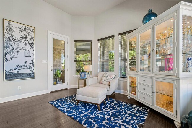 Building Photo - 124 S Sage Hollow