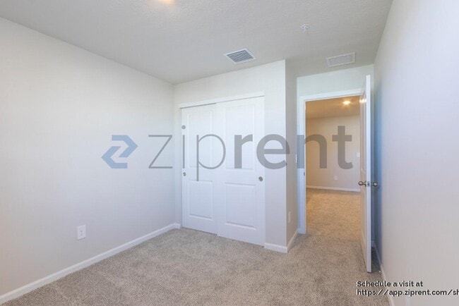 Building Photo - 458 Salisbury Cir