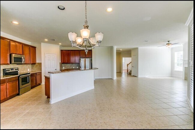 Building Photo - 16442 Williamstown Dr