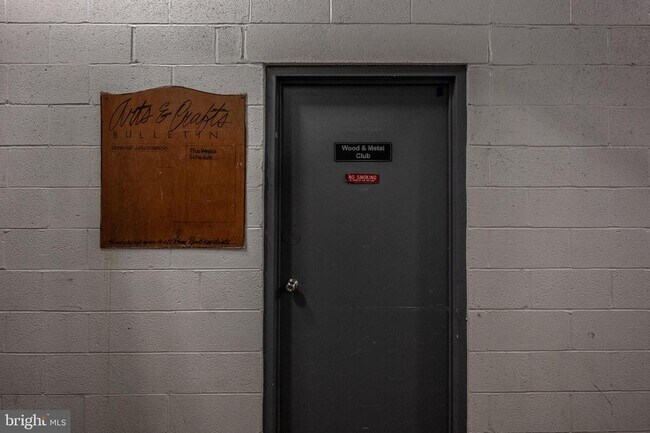 Building Photo - 1311 Delaware Ave SW