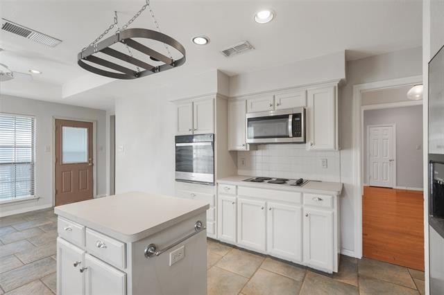 Building Photo - 4919 Saddleback Rd