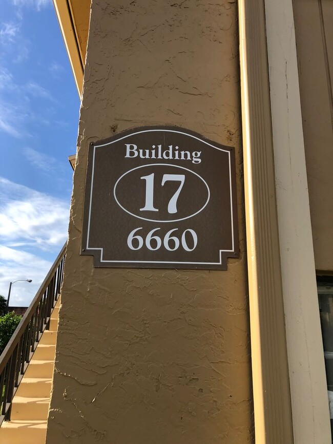 Building Photo - NICE UNIT FOR RENT!!! 2/2 EXCELLENT LOCATION!!