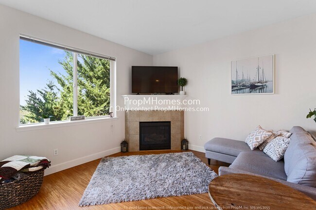 Building Photo - Four Bedroom Home with Amazing Views in Bull Mountain!