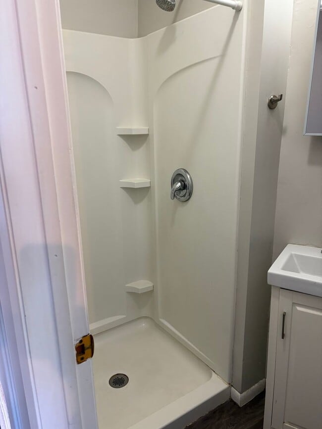 Building Photo - 2147 C St