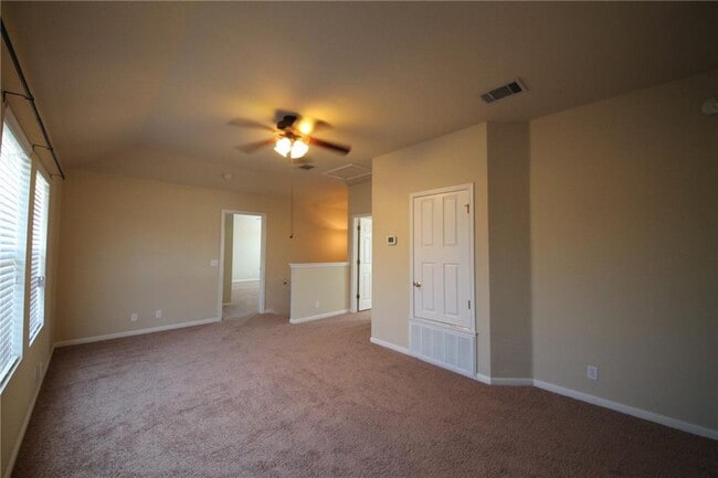 Building Photo - 9600 Magna Carta Loop