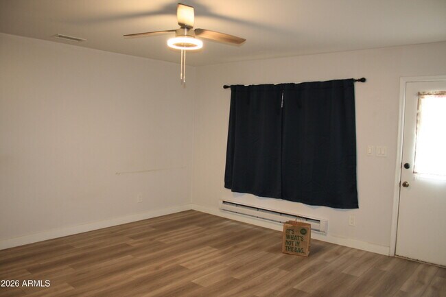 Building Photo - 8901 E Waco Ct
