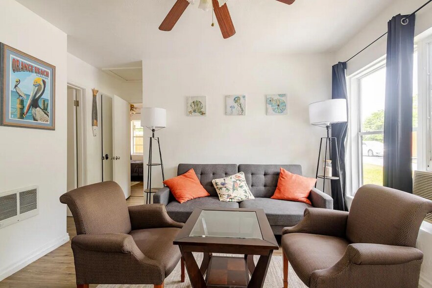 Building Photo - 512 Paulding Ave