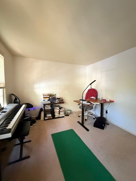 Building Photo - 20502 Sterncroft Ct