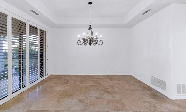 Building Photo - 7878 E Gainey Ranch Rd