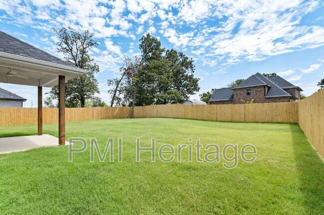 Building Photo - 1361 Sessile Oak Wy