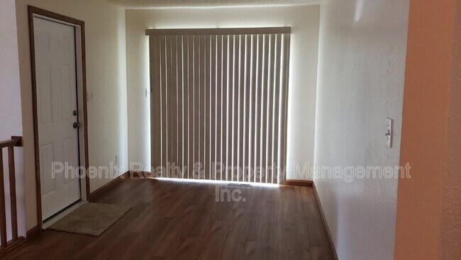 Building Photo - 1119 Centaur Cir