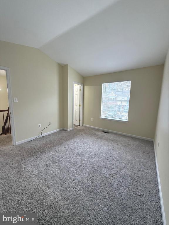 Building Photo - 409 Wind Ridge Dr