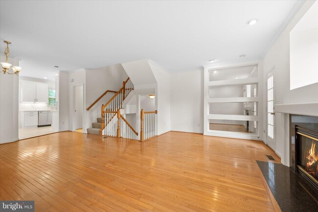 Building Photo - 14460 Cider House Ln
