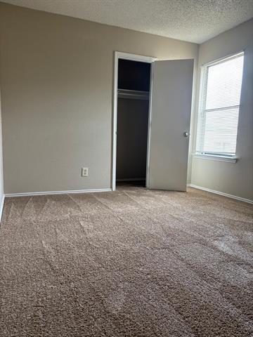 Building Photo - 8117 Foxfire Ln