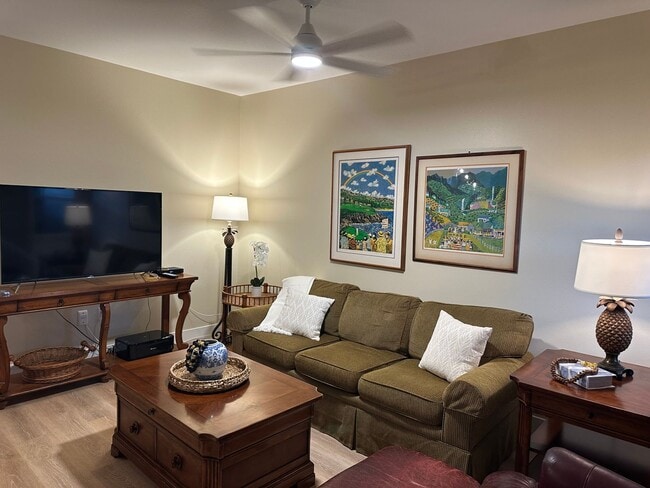 Building Photo - Remodeled and Fully Furnished, ground floo...
