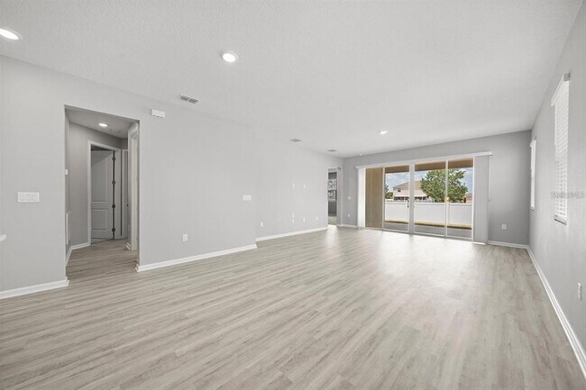 Building Photo - 3003 Fin Rd