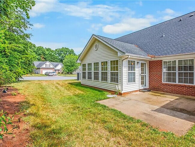 Building Photo - Earn Wealth While Leasing – Like a Homeowner – Lease to Own