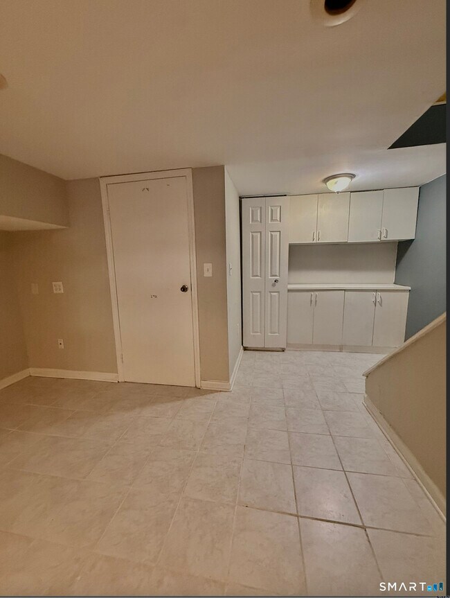 Building Photo - 39 Horton Hill Rd