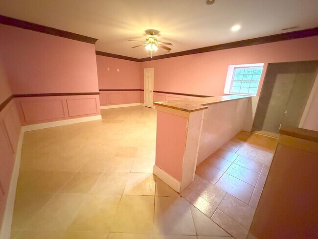 Building Photo - Beautiful Single-Family Home with Finished Basement & Fenced Backyard