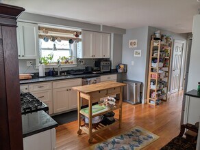 Building Photo - 11 Kearney St