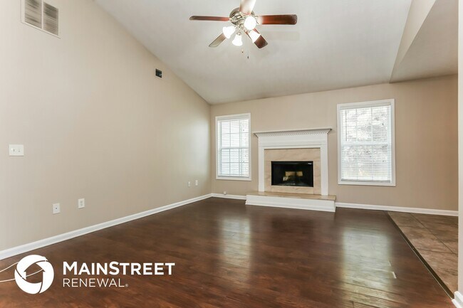 Building Photo - 15 Arthurs Ln