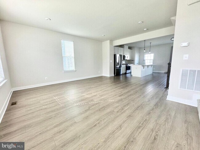 Building Photo - 547 Lewes Landing Rd