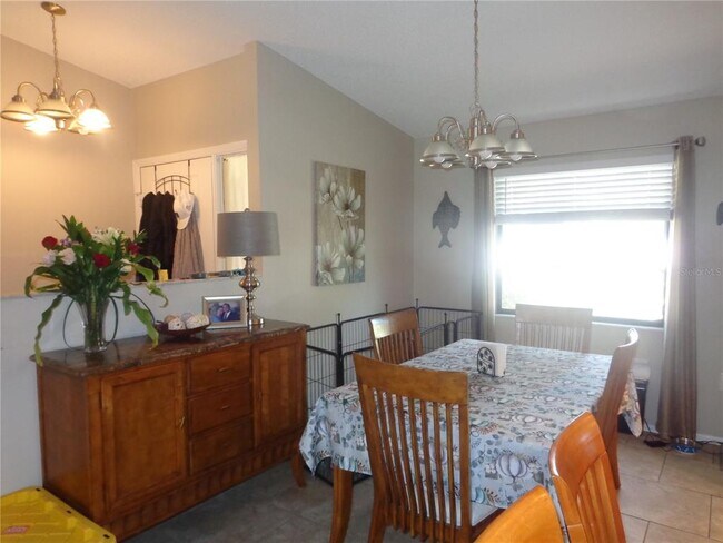 Building Photo - 2475 Wood Oak Dr
