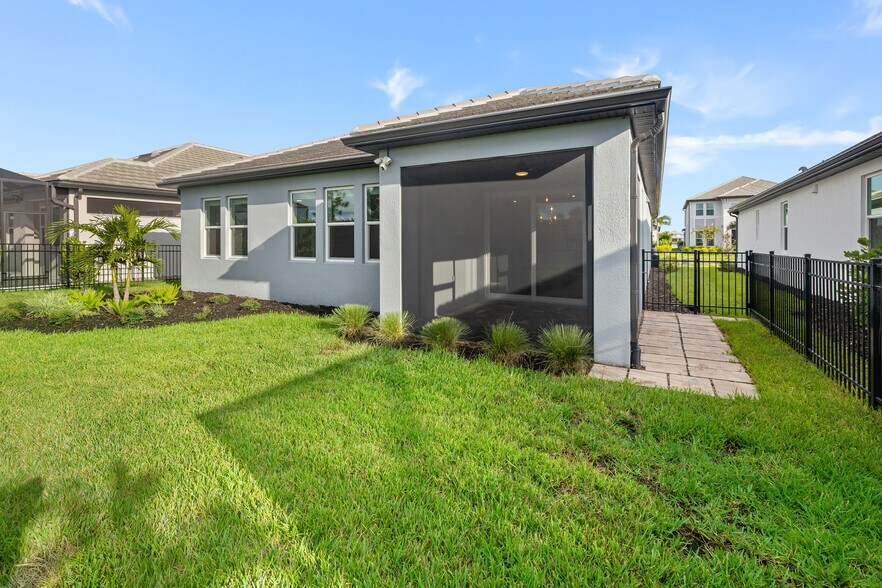 Building Photo - 17534 Savory Mist Cir