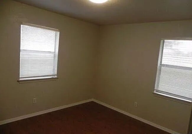 Building Photo - Beautiful 2 Bed / 1 Bath home in Copperas Cove - PROMO $750 first 3 months - Split deposit ($225 ...