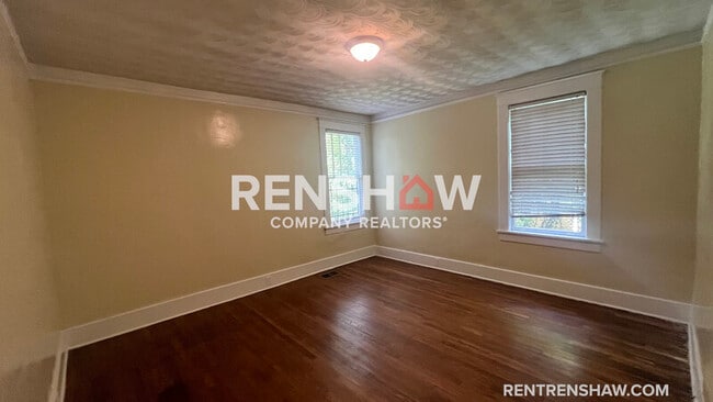 Building Photo - 1706 Tutwiler Ave