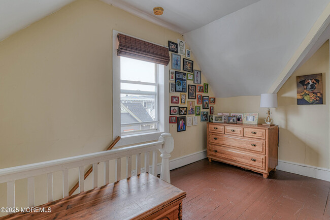 Building Photo - 68 Mt Tabor Way
