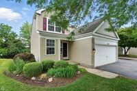 Building Photo - 223 Mistwood Ln