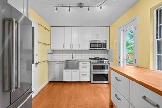 Building Photo - 318 Ethan Allen Ave