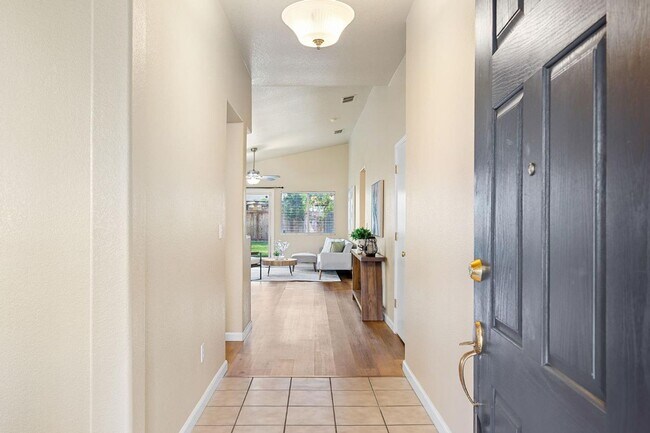 Building Photo - 4866 Alterra Way