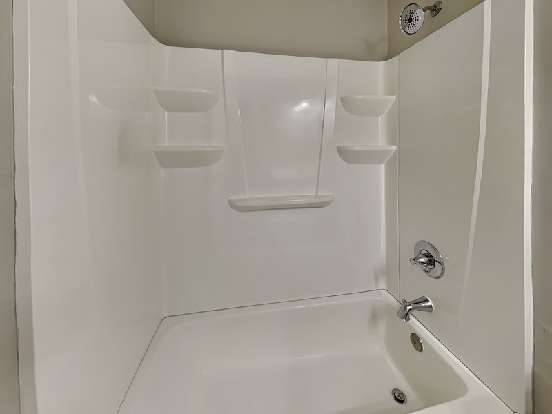 Building Photo - 2205 Oakrill Ct