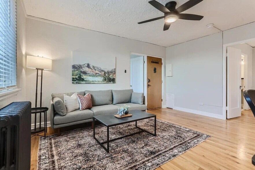 Primary Photo - 2820 E 17th Ave