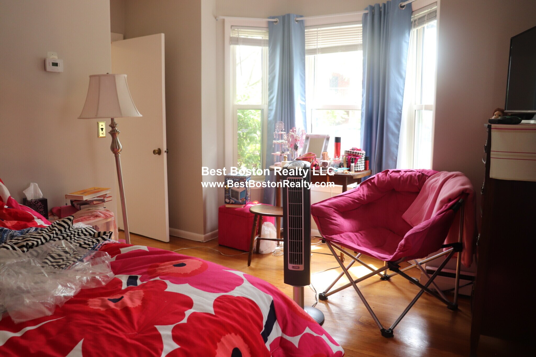 Building Photo - 9 Elmer St