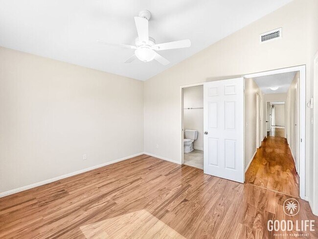 Building Photo - 4164 Mt Herbert Ave