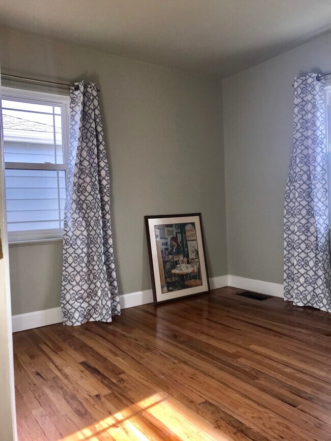 Building Photo - 5110 Clay St