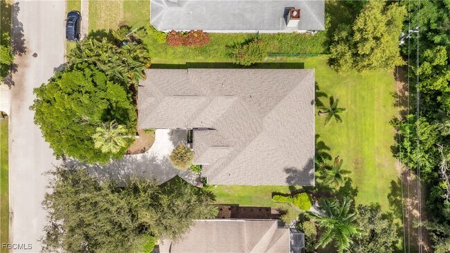 Building Photo - 1580 Argyle Dr