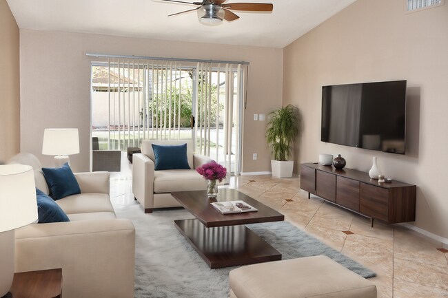 Building Photo - Great Location! Lovely  3Bedroom Plus/ 2Bathroom Chandler Home!