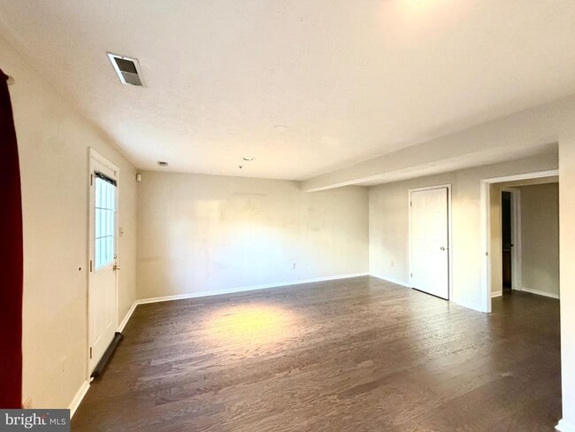 Building Photo - 4325 Ambrose Ct