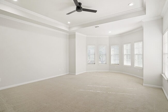 Building Photo - 1917 Cresson Dr