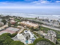 Building Photo - 1562 Camino del Mar