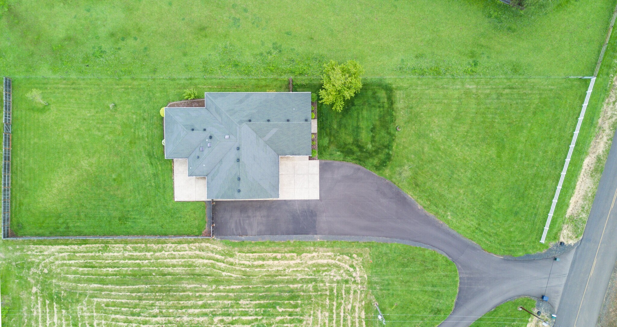 Building Photo - 91351 Donna Rd