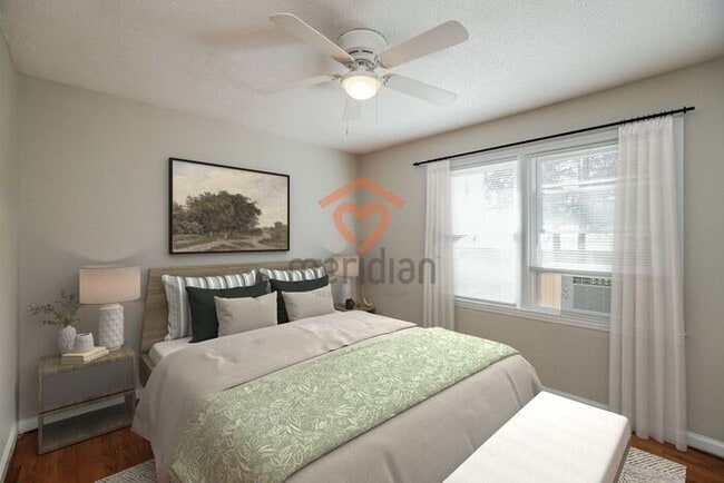 Building Photo - Charming 2-Bedroom Townhome in Prime West Ashley Location