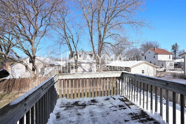 Building Photo - 2914 Earle Ave SW