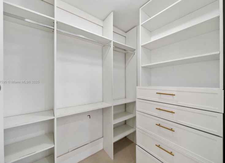 Building Photo - 845 NW 2nd St